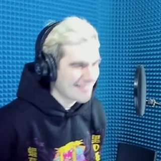 😁