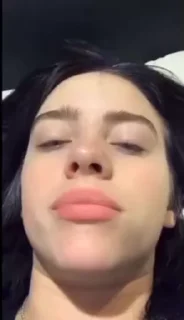 😐