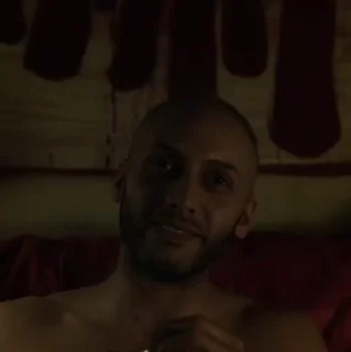 😀