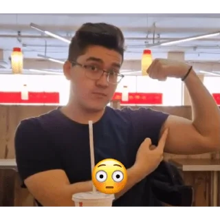 😳