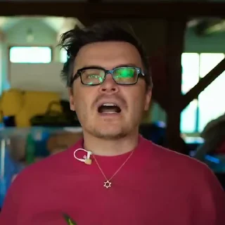 😱