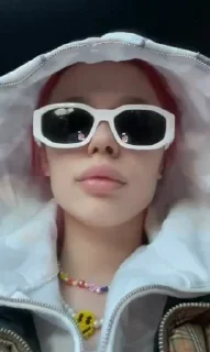 😎