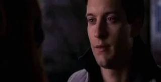 😢