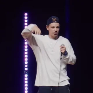 🌊