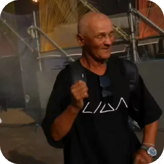 🕺