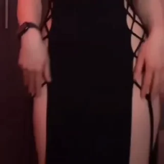 😈