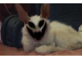 👹