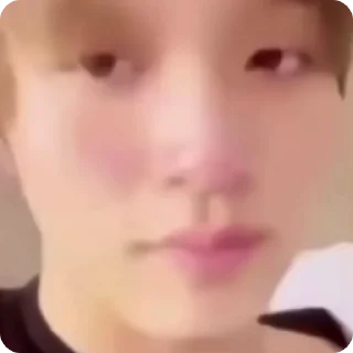 😐
