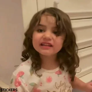 😾