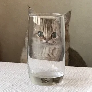 😐