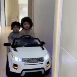 🚙