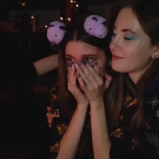 🤗