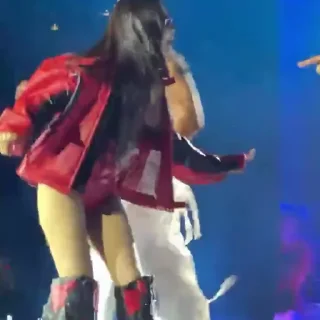 🤍