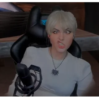 🤪