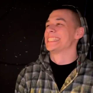 😁