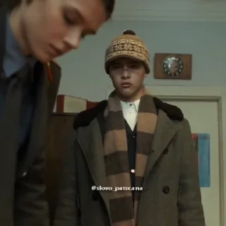 😐