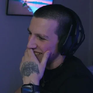 🤭