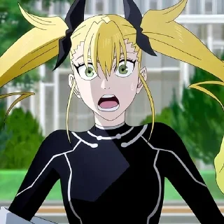 😨