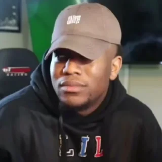 😂