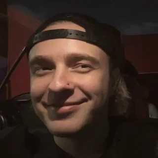 😇