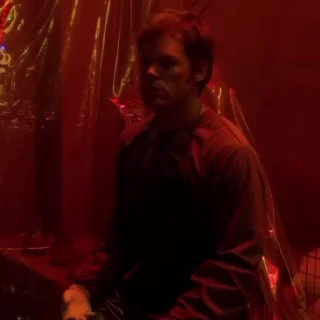 🔴