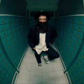 🕺