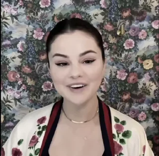 🫦