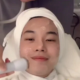 🤩