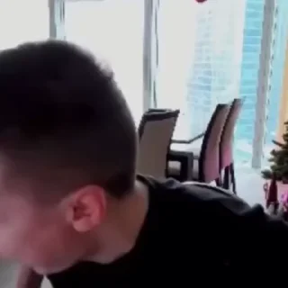 🤪
