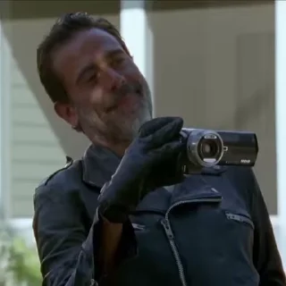 😁