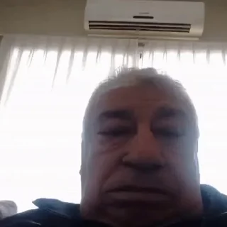 😶