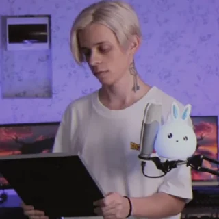 🤔