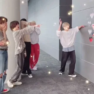 👊