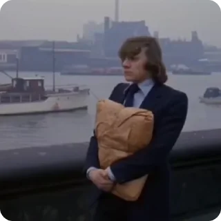 😶