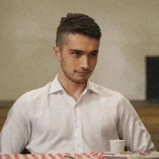🕳