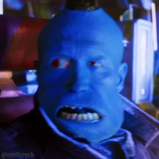 😱