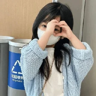 🦋
