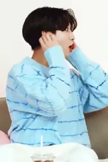 😱
