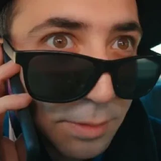 🧐