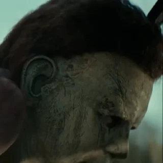 👺