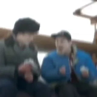 😀