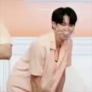 🤩