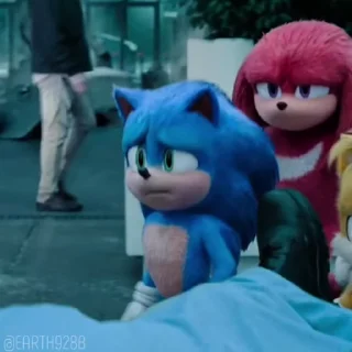 ☹
