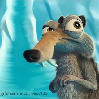 😨
