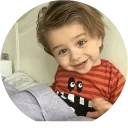 👶
