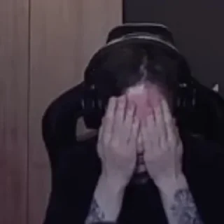 🙈