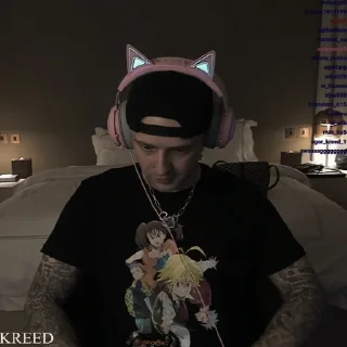 😧