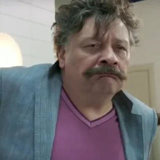🥴