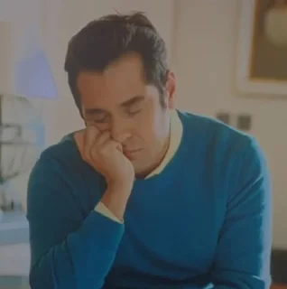 😴