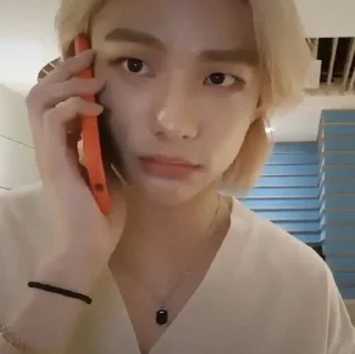 😶